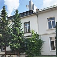 IC Mehrfamilienhaus sanierungsbeduerftig Frankfurt Rheinstr 11